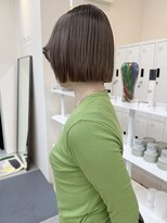 チーカ(chica)&nbsp;ヘーゼルベージュ×ミニボブ