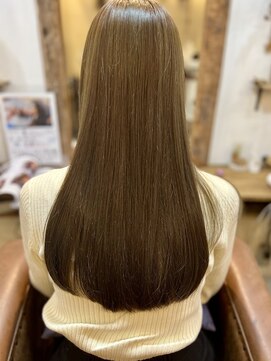 クオリア(QUALIA) うねり解消×大人の透明感ロング/縮毛矯正/髪質改善 柏