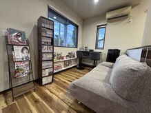 ジェイエスカシェット(JS CACHETTE)の雰囲気(落ち着いた待合スペース☆)