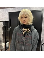 ネームレス 心斎橋(nameless)&nbsp;ブロンドの透明感ショート｜心斎橋