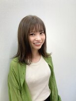 アスター(Aster) 軽サラ切りっぱなしロブ