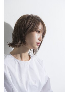 ミエル ヘア 新宿(miel hair) 〈mielhair新宿〉ウルフ　ボブ　最高級EXハホニコトリートメント