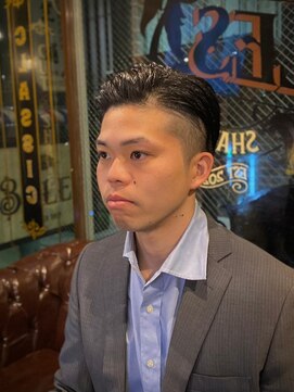 バレス 田町(BALES) [スキンフェード/ツイストスパイラル/田町]