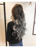 透明感◎シルバーグレー☆グラデーションロング♪《20代》