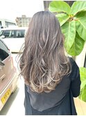 シルバーベージュ