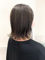 ネオリーブソラ 相模大野店(Neolive sola)&nbsp;白髪ぼかしハイライト/若見え/ミディアムボブ/そとはね