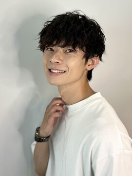 クロト(Clotho) 波巻き/スパイラルパーマツイストスパイラルメンズカットウルフ