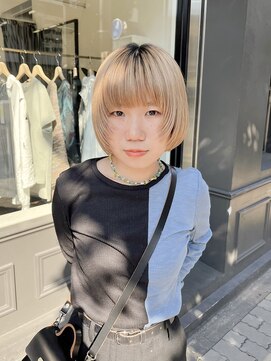 ヘアーアイスカルテット(HAIR ICI QUARTET) 20代30代大人可愛い小顔顔まわりレイヤー丸み切りっぱなしボブ