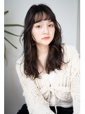 暗髪ロングの顔まわりカットで垢抜けパーマ・・・HINATA