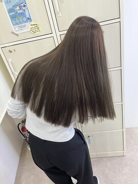 シエル フクオカ(CIEL FUKUOKA) ぱつっとカット/透け感オリーブベージュ