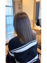 リエル(Liere)&nbsp;グレージュカラー