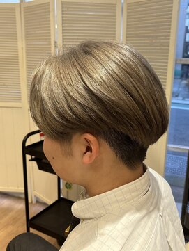 シータ 大山(THETA) センターパート/ペールシルバー