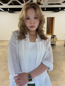 パーク(PARK) ハイトーンブロンドレイヤーミディアムレイヤーデザインカラー