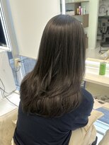 シーナ バイ マグ(siina. by Mag)&nbsp;似合わせ小顔暗髪透明感オリーブグレージュ髪質改善◎秋カラー