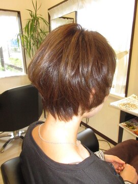 コアフィールフィス(COIFFURE fils) 自在な動きでショートを楽しむ!!