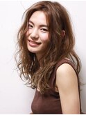 ナチュラルブラウンゆるふわパーマ