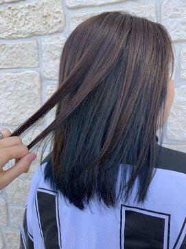 アリーナ 緑が丘店(arena) バランス重視なインナーカラーでネイビー