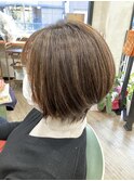 大人女性似合わせカット+白髪ぼかしハイライト