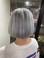 アジールヘア 所沢プロペ通り店(agir hair)&nbsp;シルバーカラーグレーシルバーボブケアブリーチ１０代20代