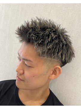 ルースト 京都駅前店(ROOST) ツイストジェットonゴールドメッシュ