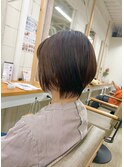 ボブベースのショートヘア×ヘルシースタイル