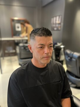 ザマンリバレッジニューヨーク(THE MAN LeverageNewYork) 大人海外スキンフェードショート：大村　大心