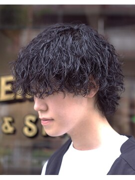 フリーク バーバーショップ 都島店(FREAK BARBER SHOP) 波巻きスパイラルウルフマッシュ