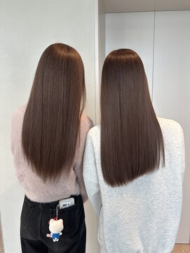 モニカ 原宿店(MONIQA) 双子ベージュ