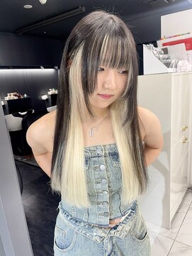 ランテルディ 渋谷(LANTERDIT) インナーカラー 抜きっぱなしブロンド シールエクステ