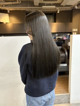 ヌープヘアーアイス(NUUP.hair ici) 艶感髪質改善カラー大人可愛いオリーブグレージュレイヤーカット