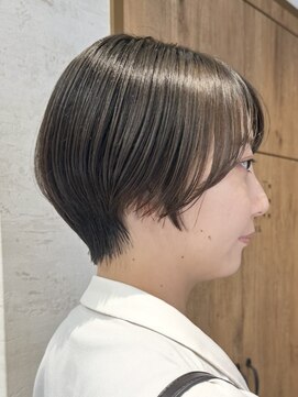 ルイ(ROUIS produced by LUCK 津田沼) ROUIS 津田沼 ショートヘア/丸みショート/津田沼