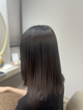 アオ 花咲町(a-o) サラツヤベージュカラー♪