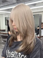 ニコ トウキョウ 渋谷(nico TOKYO)&nbsp;ダブルカラーホワイトベージュエンドカラーハイトーンレイヤー