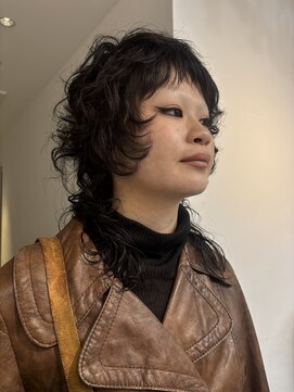 ナループロアツム(Nalu pu loa Tsum) マレットヘア/ウルフパーマ/レイヤーパーマ