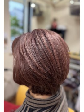 パンプキン(PUMPKIN) 白髪ぼかしピンクベージュ×大人ショート【40代50代】