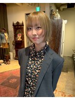 グッドフェローズ キタホリエ(GoodFellas kitahorie) レイヤーカットで作るハイトーングレージュボブブリーチ艶感