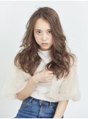 透明感のあるシアーベージュ_小顔に見せる為のスイングレイヤー