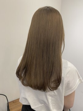 リリアーナ(LILIANA) 【LILIANA】ダブルカラーで作るキャラメルベージュ♪