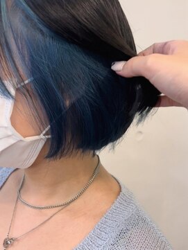 ベイルーム(BAYROOM by HONEY omotesando) 大人可愛い20代30代小顔インナーカラーボブ×ネイビー(阿部瑞穂)