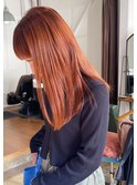 オレンジとレッドの間