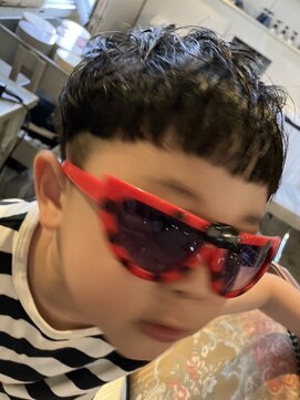 髪質改善と縮毛矯正の専門店 サンティエ(scintiller) きのこカット