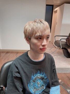 シンバイアドゥーノ(SHIN by adn) マッシュショート