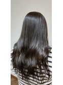 オリーブグレージュカラー