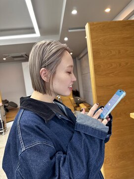 シーソー(SEE-SAW) ベージュ　ボブ　ミニボブ｜10代20代30代金沢