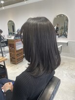 サンクチュアリー ウィズ コネクト(Sanctuary with connect) ミディアム×レイヤーカット