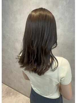 ズッカ(ZuKKa) 《ZuKKa》レイヤーカット◇20代30代40代50代【武蔵小杉/新丸子】