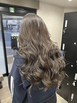 バダス(Badass) 透明感カラー