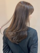 レジナヴィータ 栄(Reginavita)&nbsp;透明感カラー レイヤーカット 髪質改善 オリーブベージュカラー