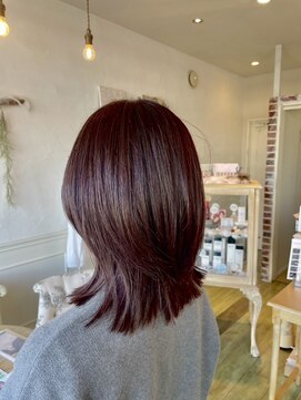 ピンクブラウン