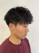 ニアウ 伊勢崎連取店(Niau)&nbsp;MEN’S HAIR/サーフカール/刈り上げセンターパート/伊勢崎